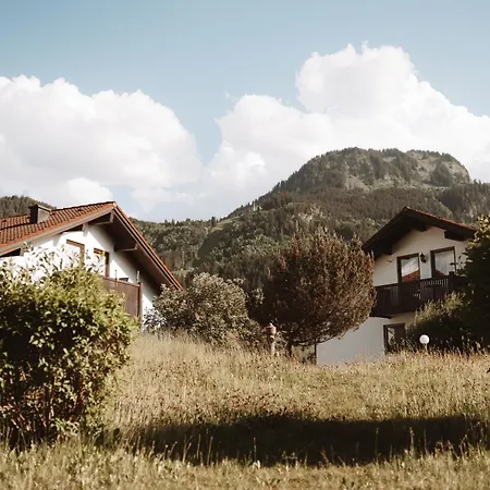 Alpen - Moderne Mit Bergblick & Suedterrasse In *